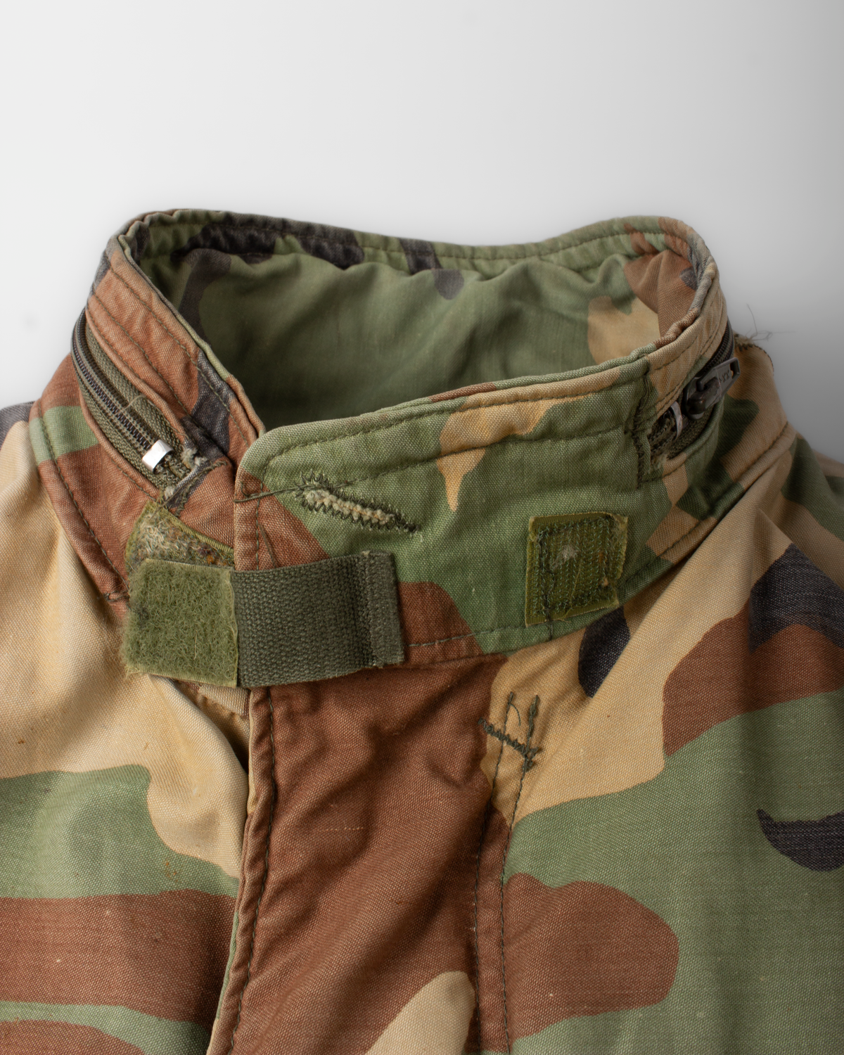 1980s US Army M-65 Woodland Camo Field Jacket (XL)