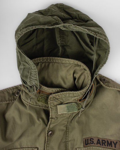 1960s U.S. Army M-65 Olive Field Jacket (M)