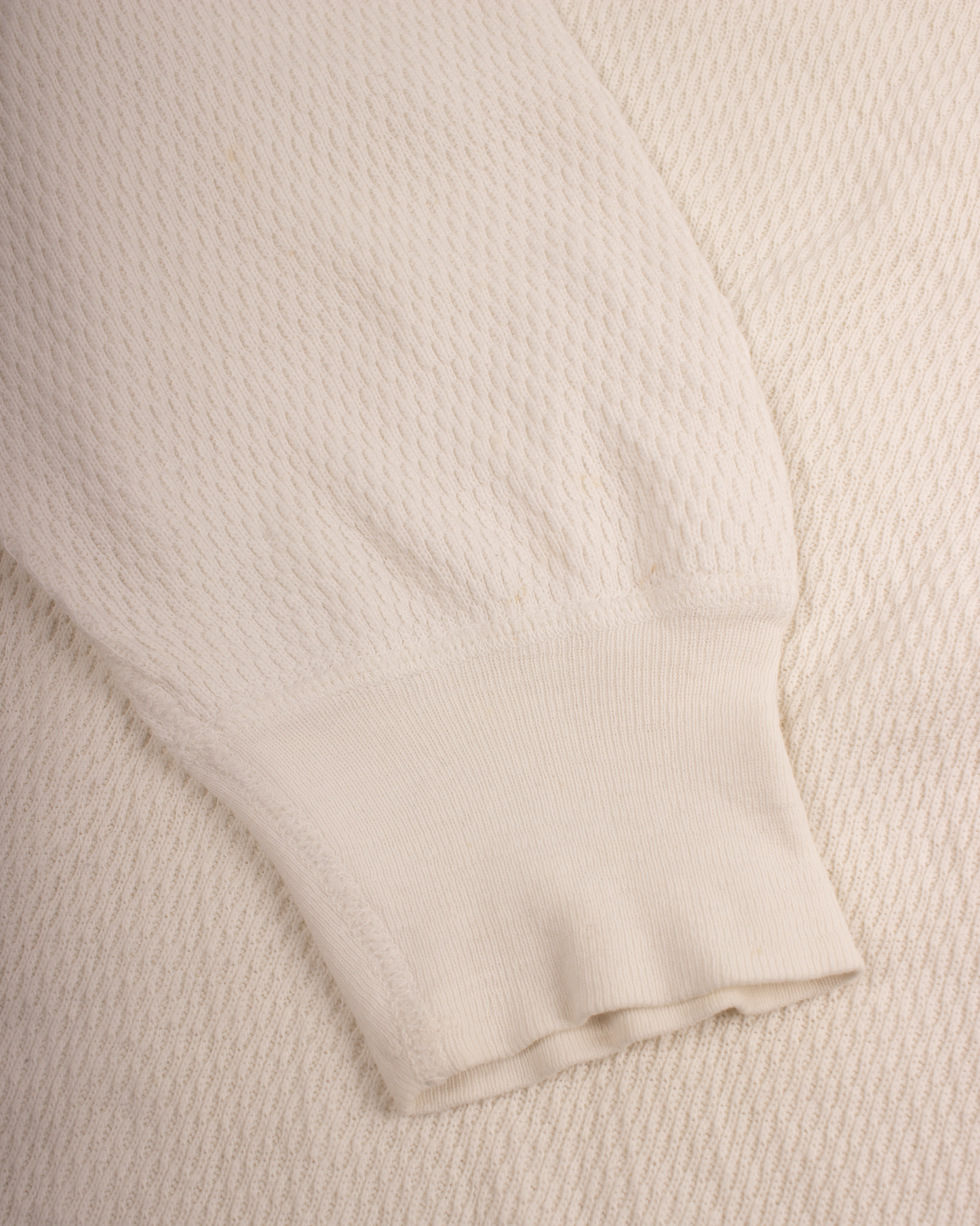1980s Thermal waffle knit tee (M)